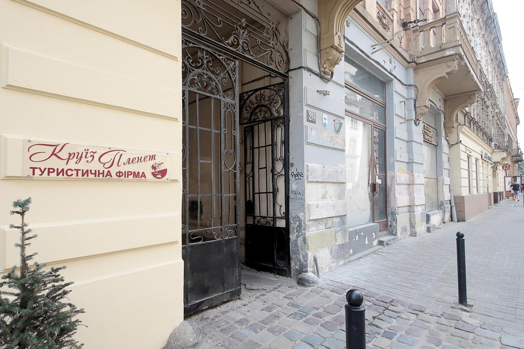 Deluxe Apartments D 29 Lviv Eksteriør bilde